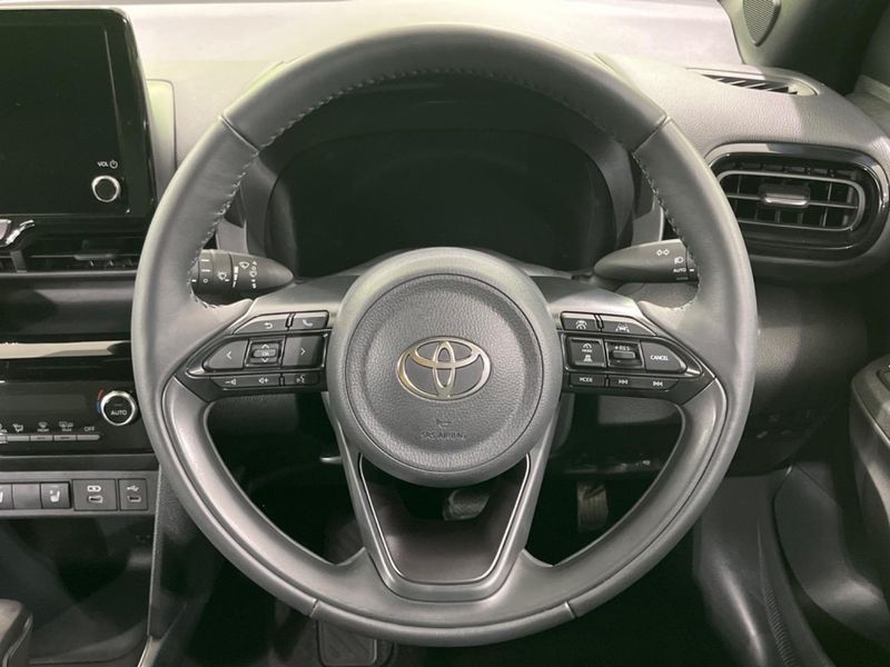 2025 Toyota Yaris Cross 6AA-MXPJ10 (UW-6a20ed1b9c4d7)[29]