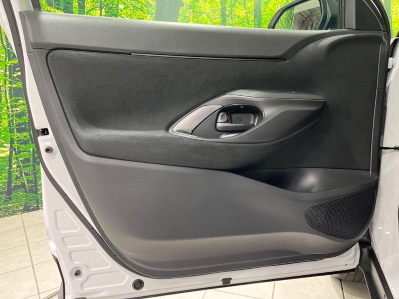 2025 Toyota Yaris Cross 6AA-MXPJ10 (UW-6a20ed1b9c4d7)[14]