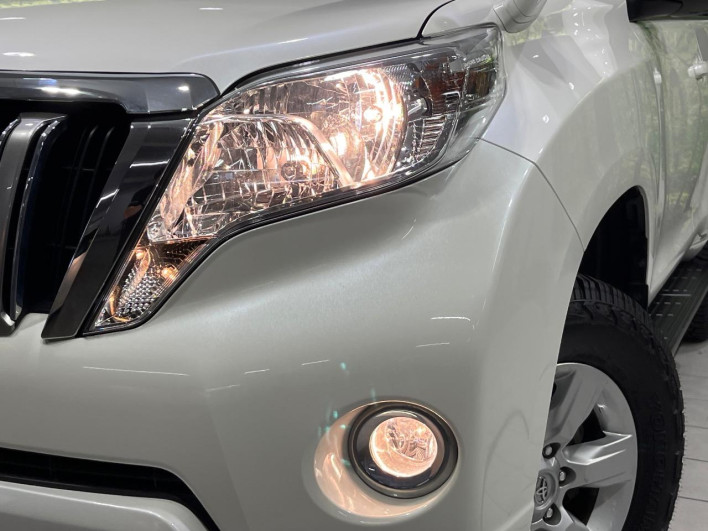 2017 Toyota Land Cruiser Prado CBA-TRJ150W (UW-6a20ed809c8cf)[29]