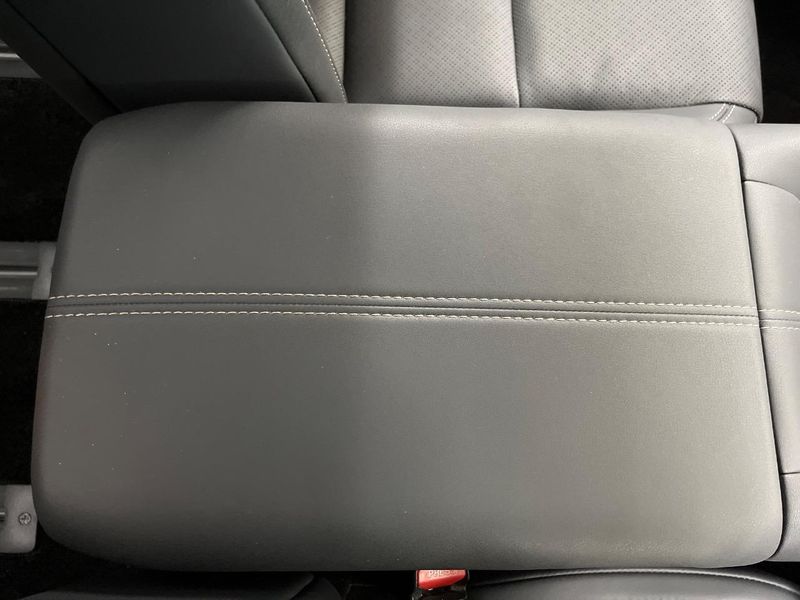 2024 Toyota Vellfire Hybrid 6AA-AAHH45W (UW-6a223d94d45c5)[28]