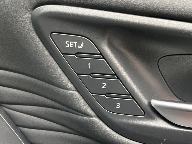 2024 Toyota Vellfire Hybrid 6AA-AAHH45W (UW-6a223d94d45c5)[21]
