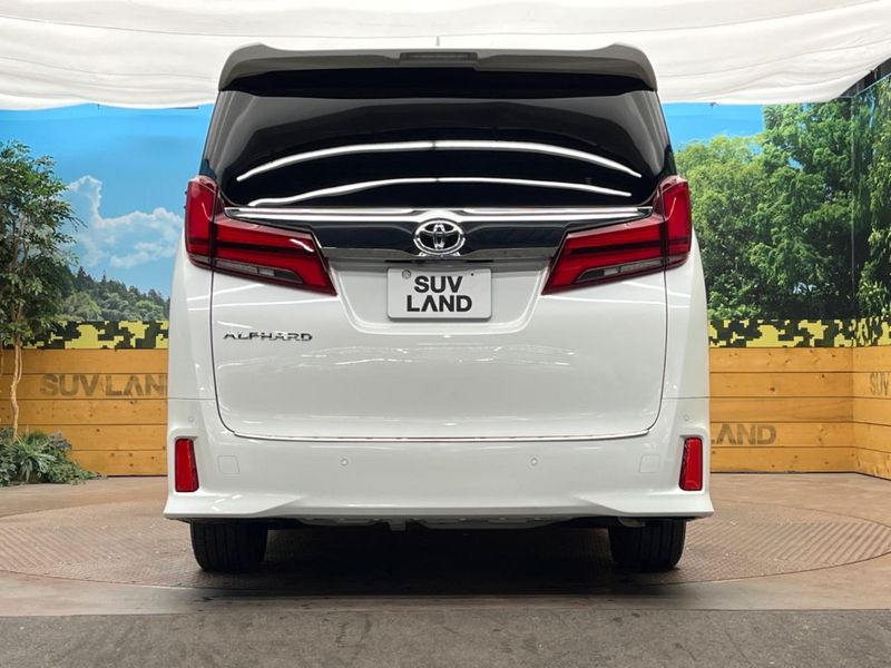 2022 Toyota Alphard 3BA-AGH30W (UW-6a223da4ce62b)[21]