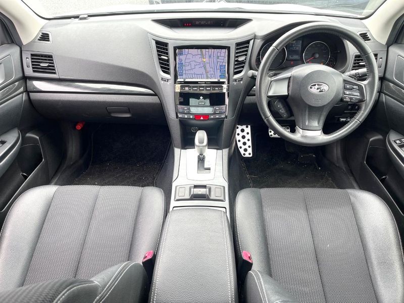 2014 Subaru Legacy B4 DBA-BMM (UW-6a223de5e3b8b)[13]