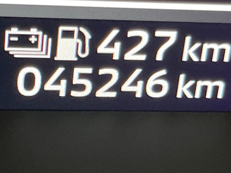 2022 Mitsubishi OUTLANDER PHEV 5LA-GN0W (UW-6a223e2276372)[2]
