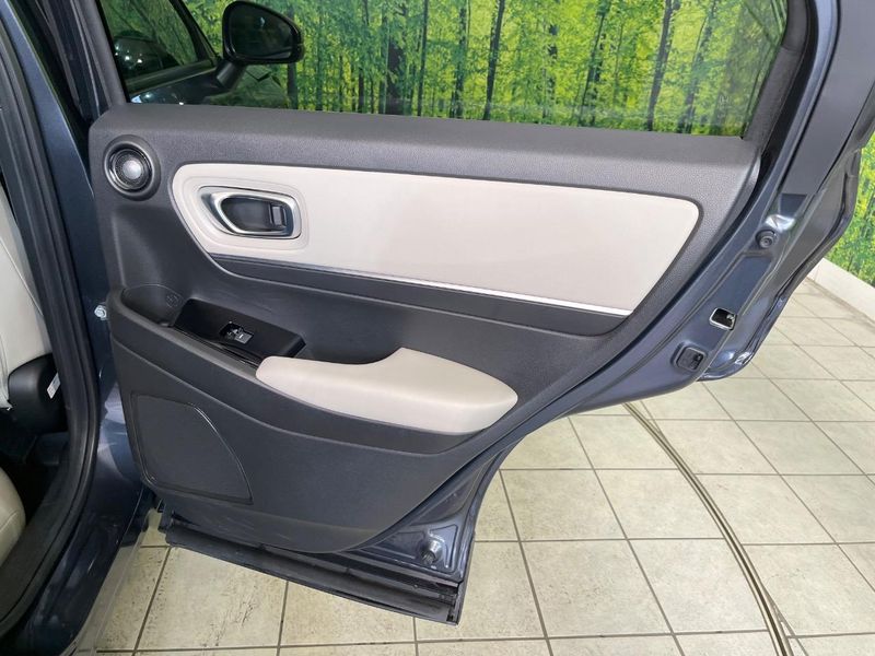 2021 Honda Vezel 6AA-RV5 (UW-6a223f69135b6)[25]