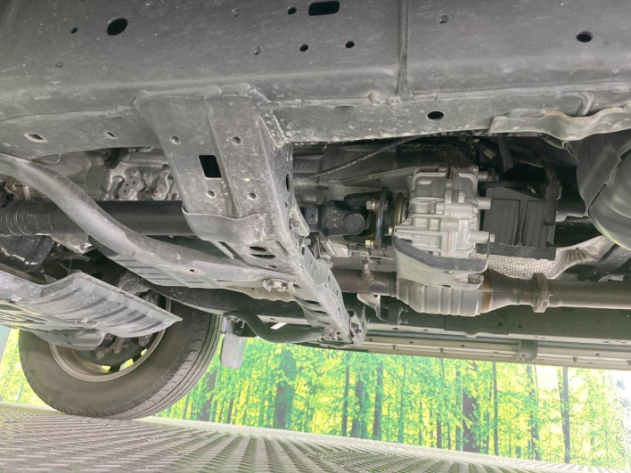 2022 Toyota Land Cruiser Prado 3BA-TRJ150W (UW-6a223f88b124e)[29]