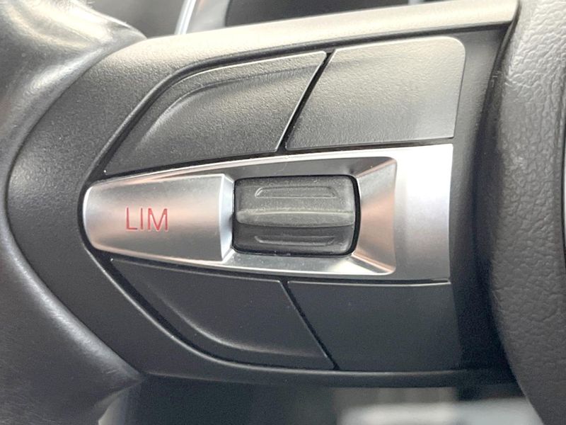 2016 BMW 2 Series DBA-2A20 (UW-6a223f9b15dd4)[25]