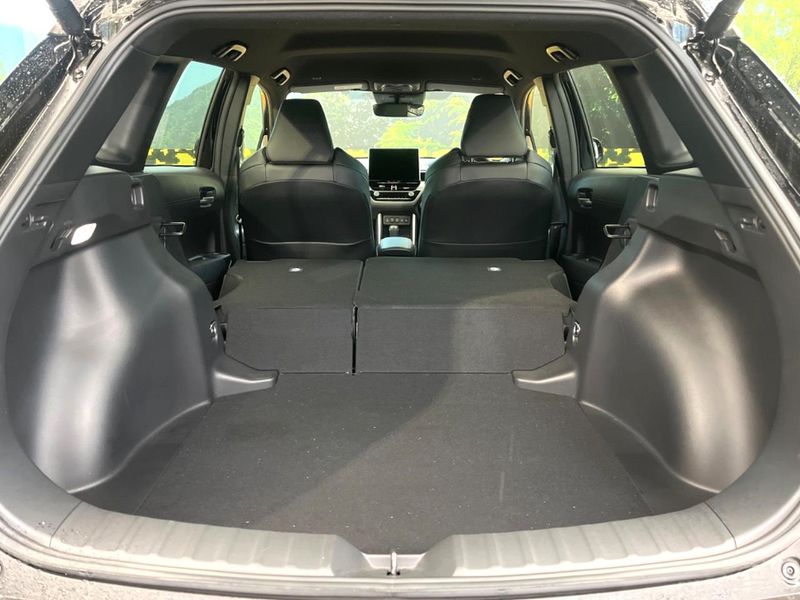 2024 Toyota Corolla Cross 6AA-ZVG13 (UW-6a223fcdc1a57)[22]