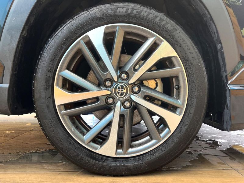 2024 Toyota Corolla Cross 6AA-ZVG13 (UW-6a223fcdc1a57)[28]