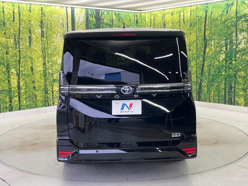 2024 Toyota Voxy 6AA-ZWR90W (UW-6a223feaabe20)[9]