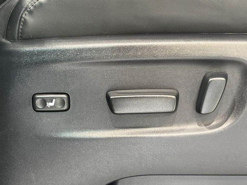 2018 Toyota Vellfire DBA-AGH30W (UW-6a238ee9e25d5)[12]