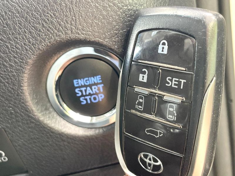 2021 Toyota Alphard 3BA-AGH30W (UW-6a238ef32a119)[23]