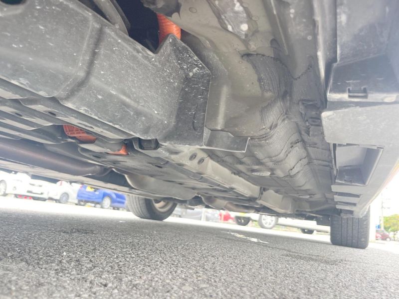2014 Toyota Camry DAA-AVV50 (UW-6a238efb6f844)[21]