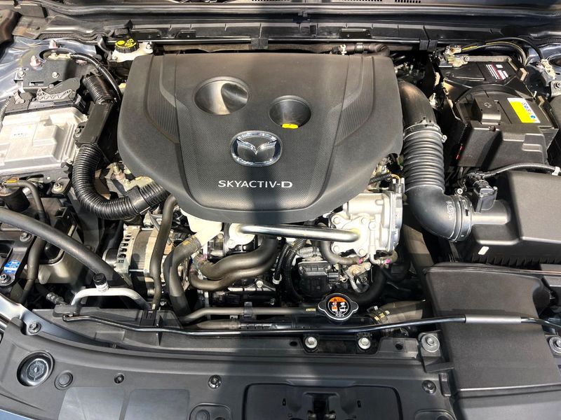2019 Mazda Mazda 3 Fastback 3DA-BP8P (UW-6a238f2ca42dd)[4]