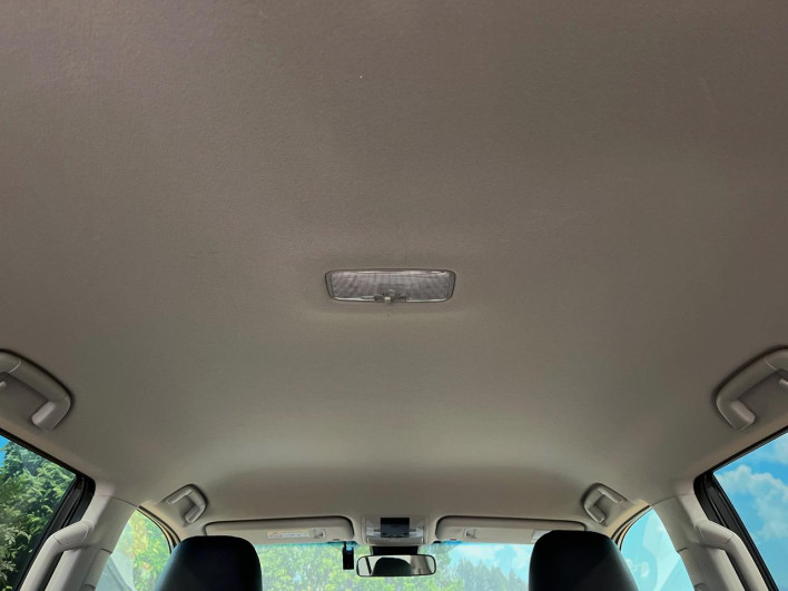 2019 Toyota Land Cruiser Prado LDA-GDJ150W (UW-6a238f585eefc)[5]