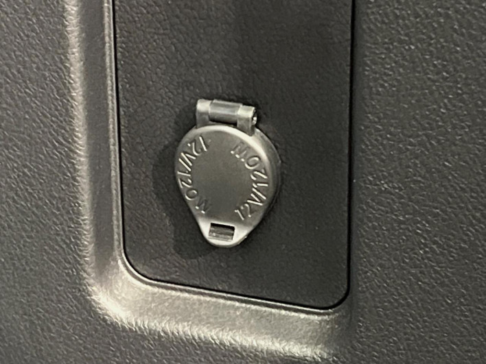 2019 Toyota Land Cruiser Prado LDA-GDJ150W (UW-6a238f585eefc)[6]