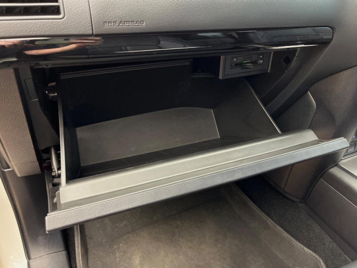 2019 Toyota Land Cruiser Prado LDA-GDJ150W (UW-6a238f585eefc)[25]