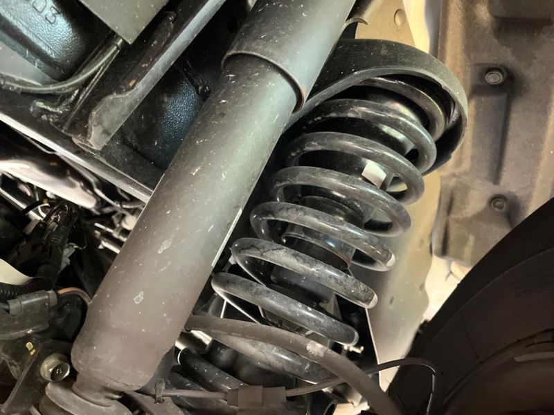2024 Toyota Land Cruiser 70 3DA-GDJ76W (UW-6a238f5c45ae9)[9]