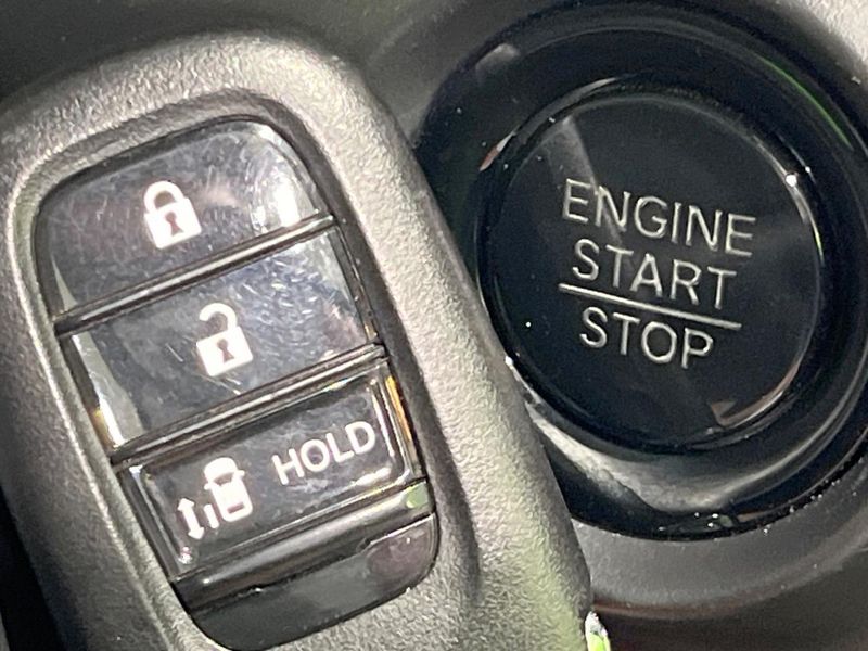 2024 Honda N-BOX 6BA-JF6 (UW-6a238fcc5a5c6)[4]