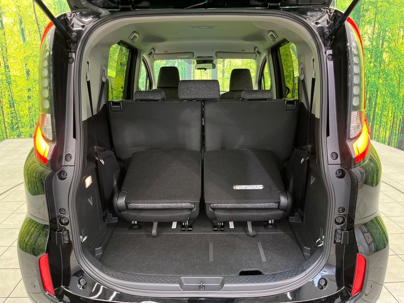 2024 Toyota Sienta 6AA-MXPL10G (UW-6a23907892e9b)[26]
