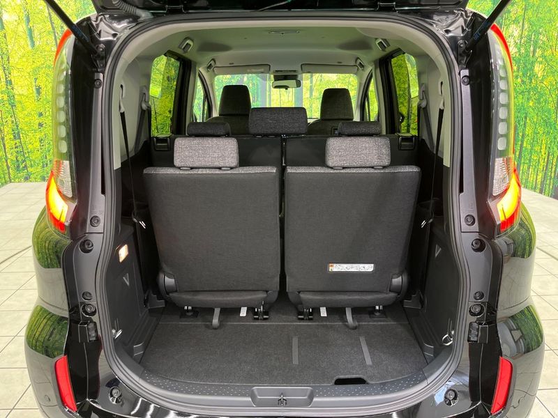 2024 Toyota Sienta 6AA-MXPL10G (UW-6a23907892e9b)[25]