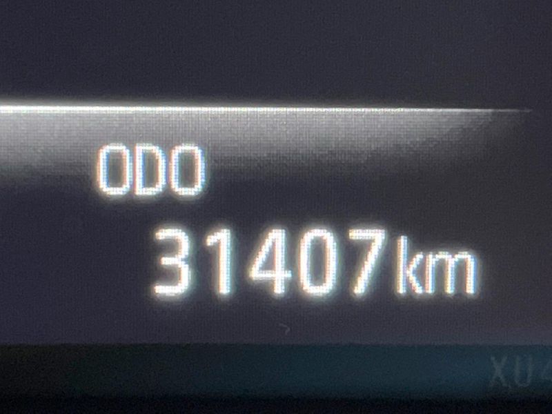 2021 Toyota Harrier 6BA-MXUA80 (UW-6a23907d68907)[2]