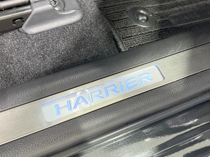 2021 Toyota Harrier 6BA-MXUA80 (UW-6a23907d68907)[24]