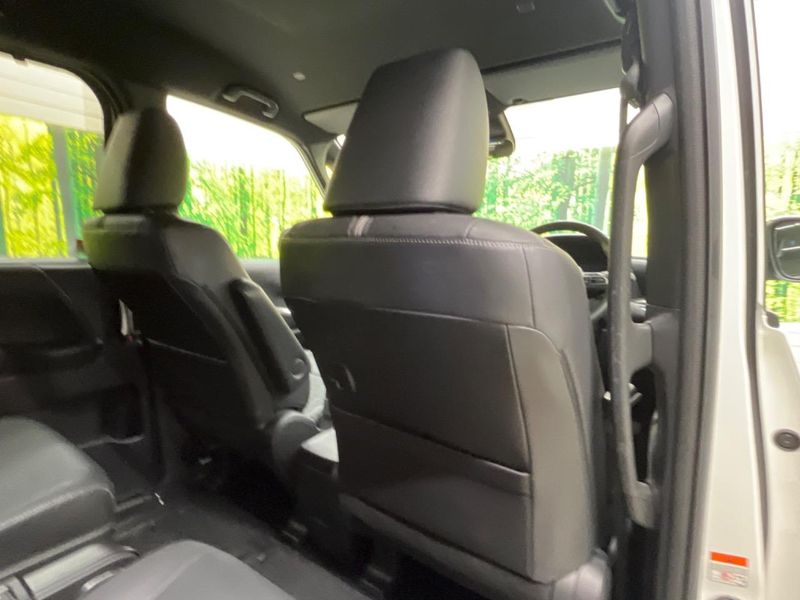 2023 Toyota Noah 6BA-MZRA90W (UW-6a23908676e79)[13]