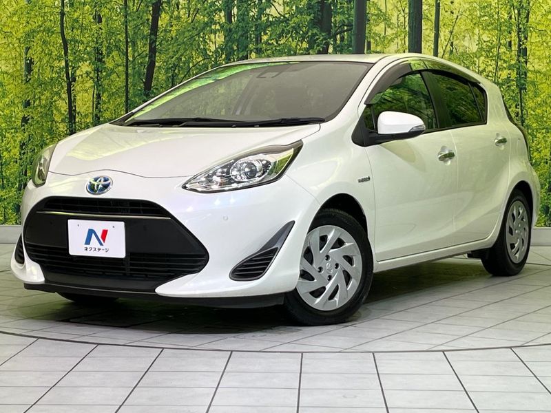 2018 Toyota Aqua DAA-NHP10 (UW-6a23909188c3c)[0]