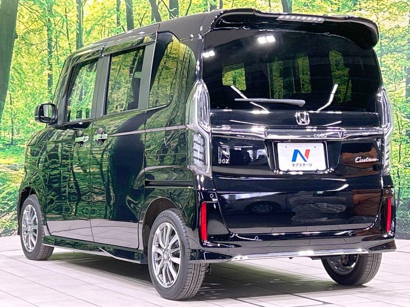 2023 Honda N-BOX CUSTOM 6BA-JF3 (UW-6a24e08623811)[12]