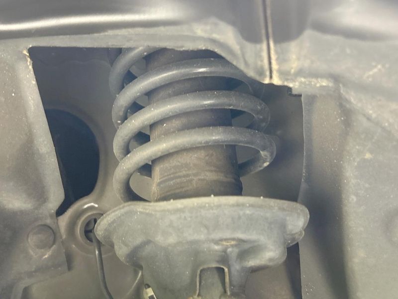 2023 Honda N-BOX CUSTOM 6BA-JF3 (UW-6a24e08623811)[17]