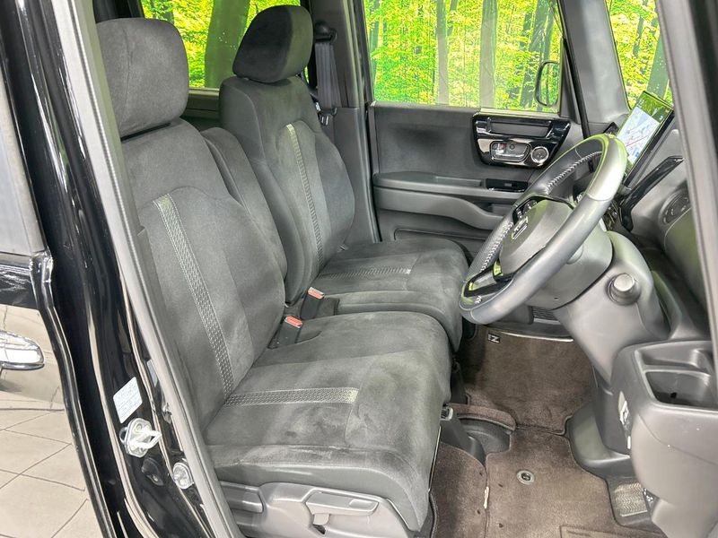 2023 Honda N-BOX CUSTOM 6BA-JF3 (UW-6a24e08623811)[26]