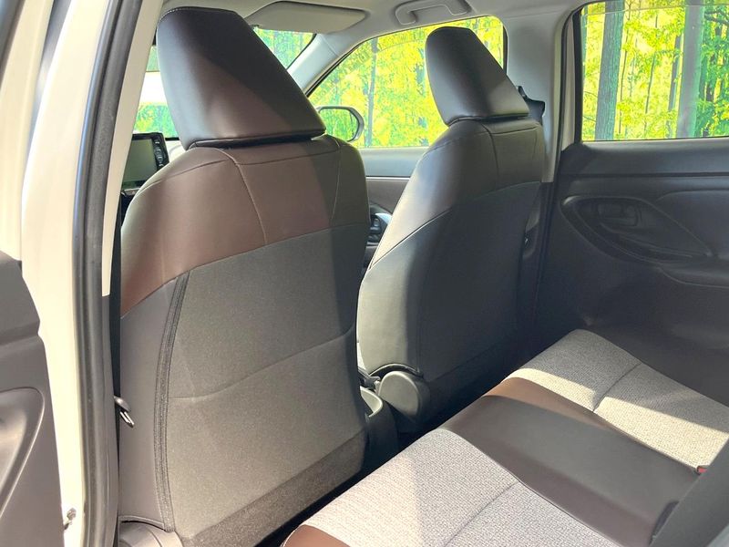 2021 Toyota Yaris Cross 6AA-MXPJ10 (UW-6a24e12845bdd)[22]