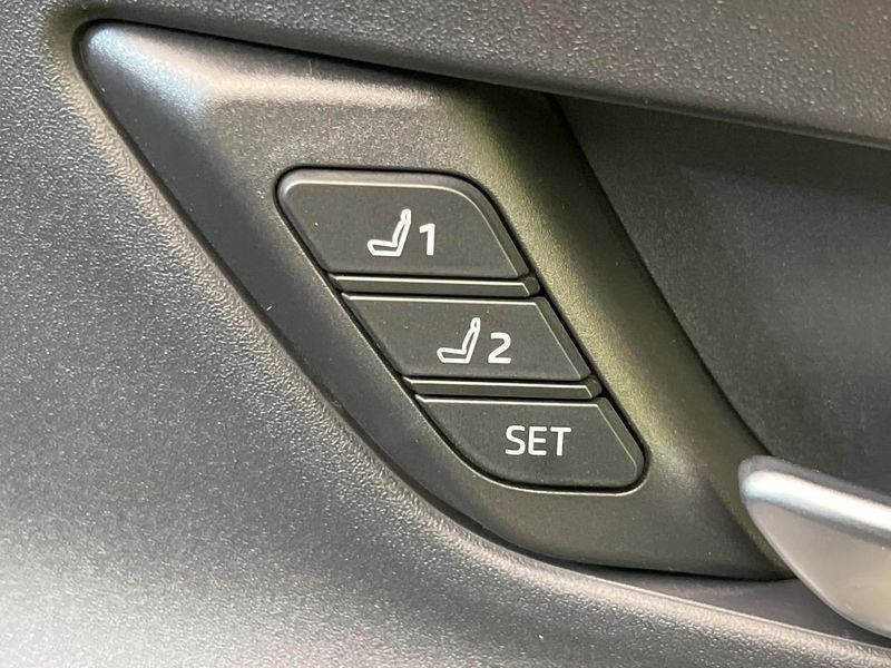 2024 Toyota Prius 6AA-MXWH60 (UW-6a24e13d42f68)[6]