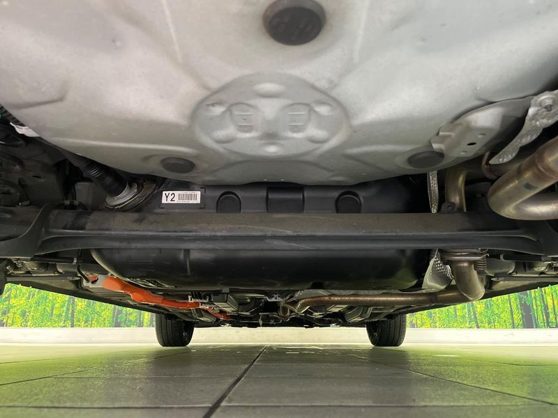 2019 Toyota Aqua DAA-NHP10 (UW-6a24e154a0f54)[25]