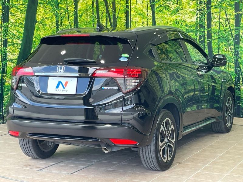 2018 Honda Vezel DAA-RU3 (UW-6a24e16a4c629)[9]