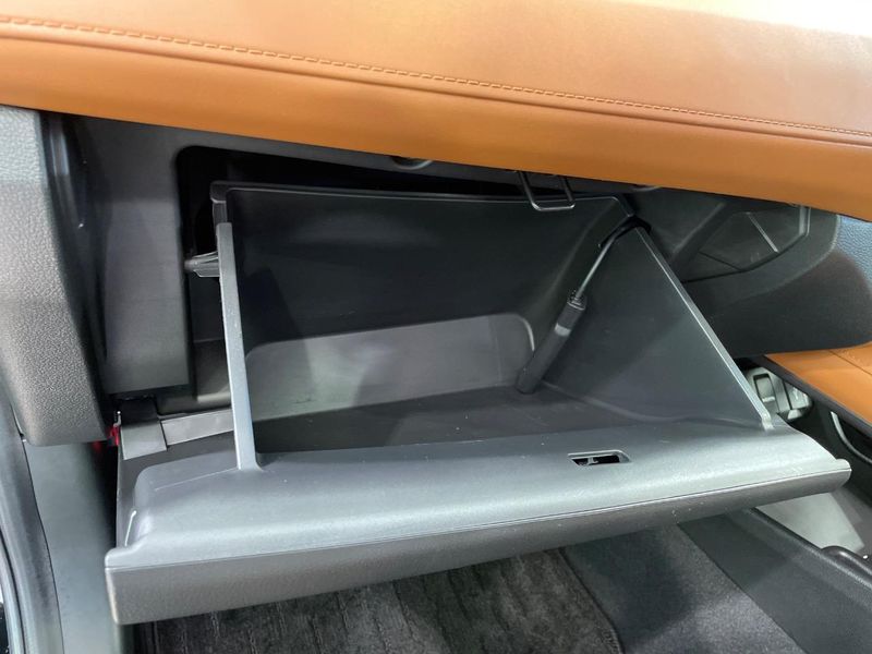 2018 Honda Vezel DAA-RU3 (UW-6a24e16a4c629)[26]