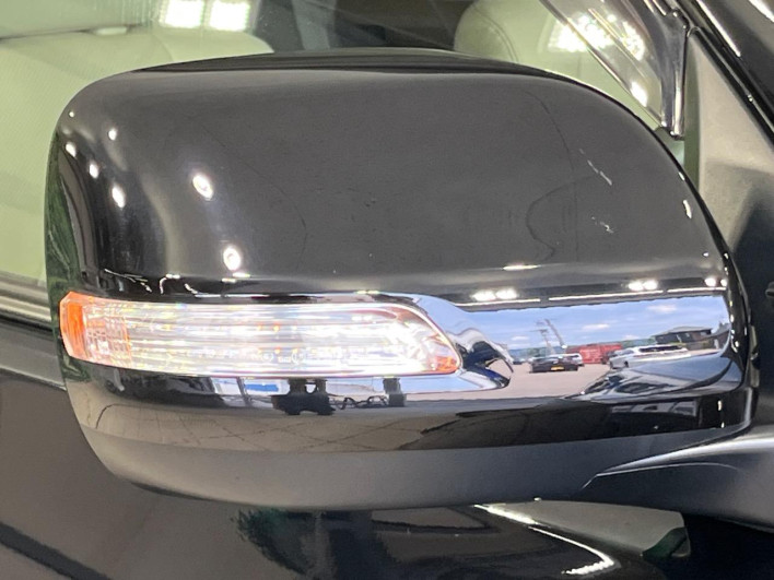 2018 Toyota Land Cruiser Prado CBA-TRJ150W (UW-6a24e186ae427)[17]