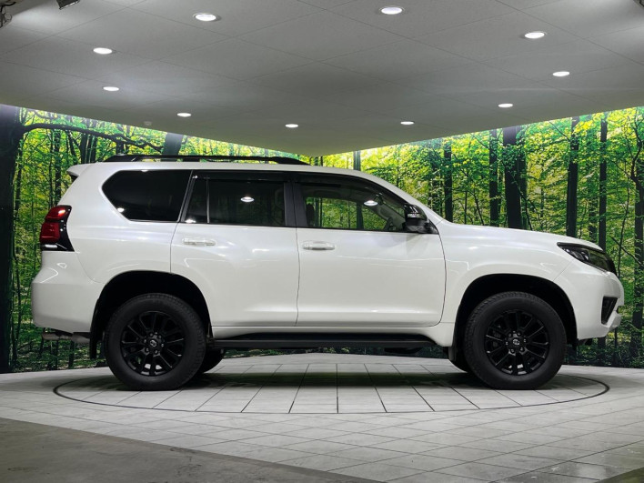 2023 Toyota Land Cruiser Prado 3BA-TRJ150W (UW-6a24e1896ce70)[10]