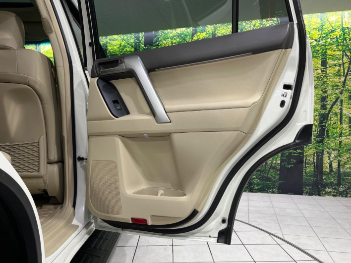 2023 Toyota Land Cruiser Prado 3BA-TRJ150W (UW-6a24e1896ce70)[26]