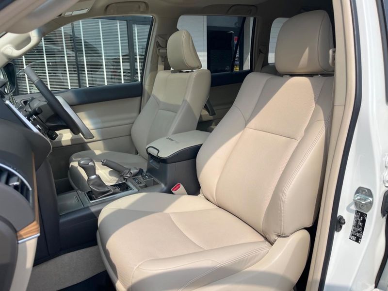 2023 Toyota Land Cruiser Prado 3BA-TRJ150W (UW-6a24e189eb054)[26]