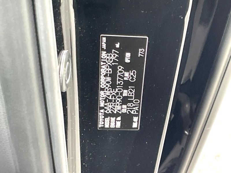 2023 Toyota Voxy 6AA-ZWR90W (UW-6a24e1dbc5cc8)[1]