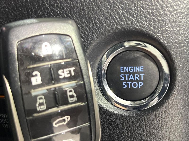 2020 Toyota Alphard 3BA-AGH30W (UW-6a263152023c8)[5]