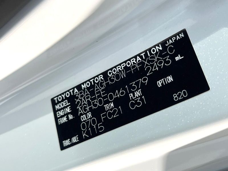 2023 Toyota Alphard 3BA-AGH30W (UW-6a2631556abaa)[1]