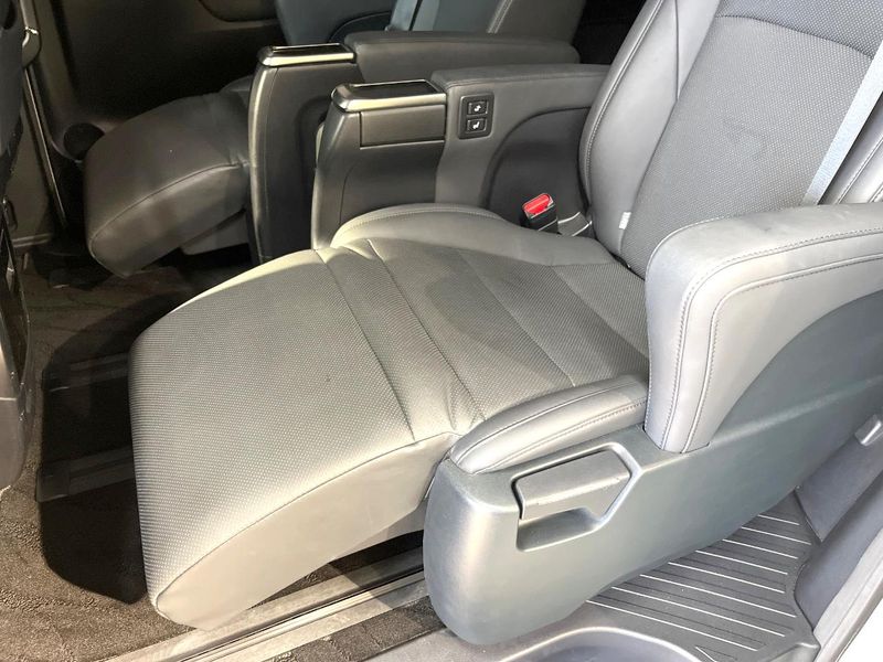2023 Toyota Alphard 3BA-AGH30W (UW-6a2631556abaa)[13]