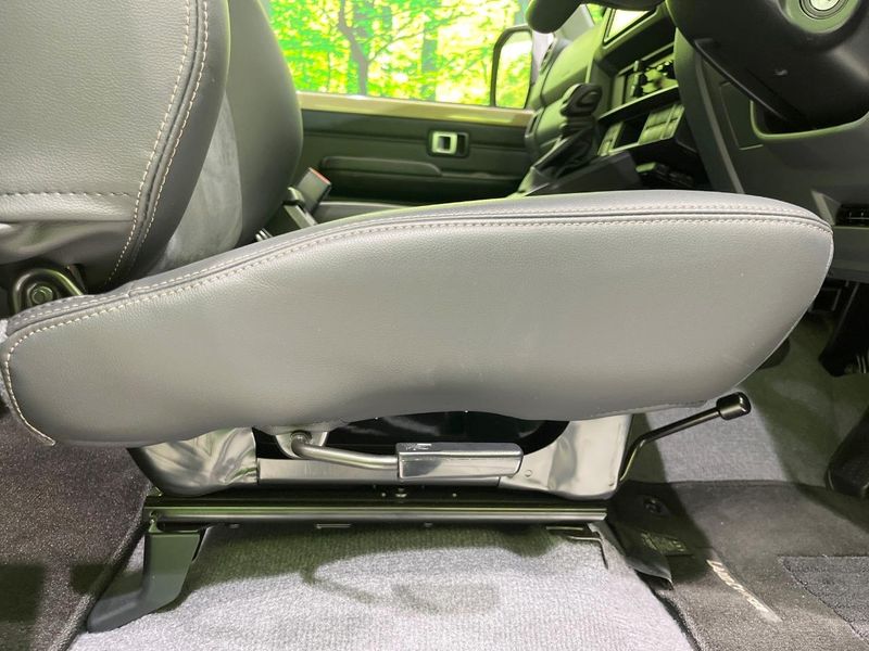 2025 Toyota Land Cruiser 70 3DA-GDJ76W (UW-6a2631b939baa)[6]