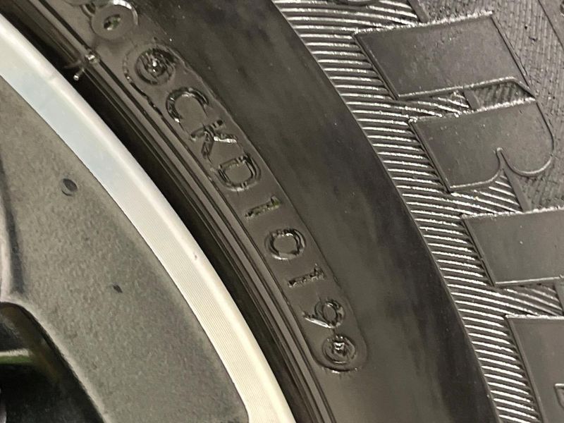 2019 Subaru XV 5AA-GTE (UW-6a2631cf7f9dc)[16]