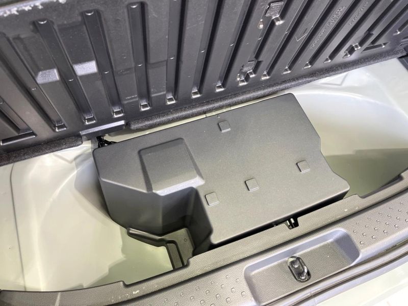 2023 Toyota Sienta 6AA-MXPL10G (UW-6a26329f4fdd4)[19]