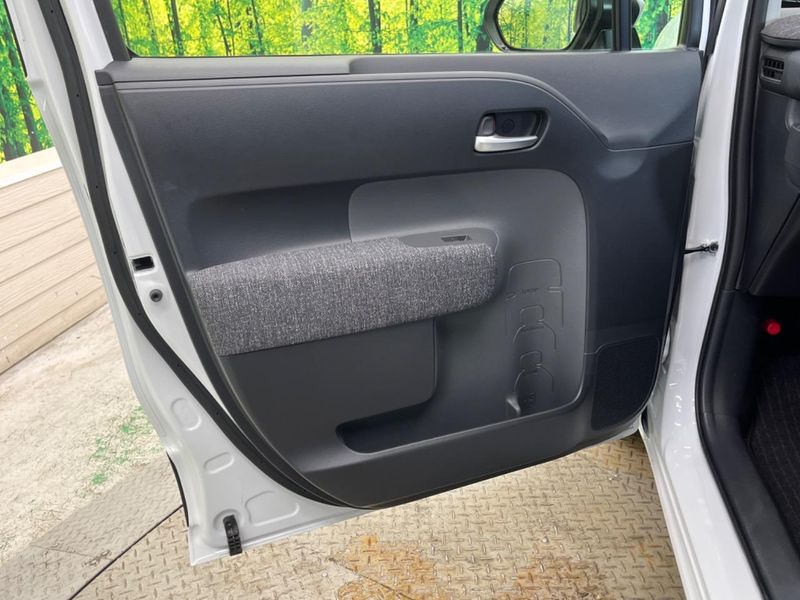 2025 Toyota Sienta 6AA-MXPL10G (UW-6a2632a1765b1)[9]