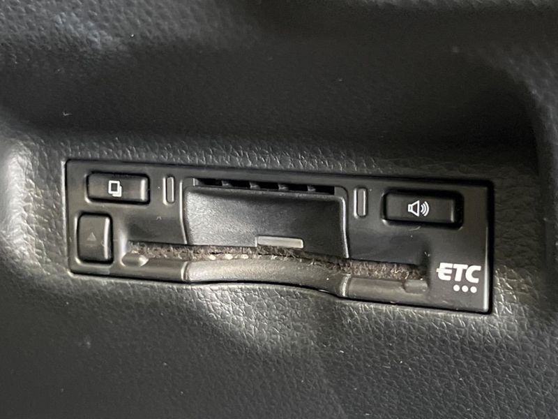 2025 Toyota Sienta 6AA-MXPL10G (UW-6a2632a1765b1)[18]